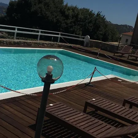 Le Terrazze Apartment *